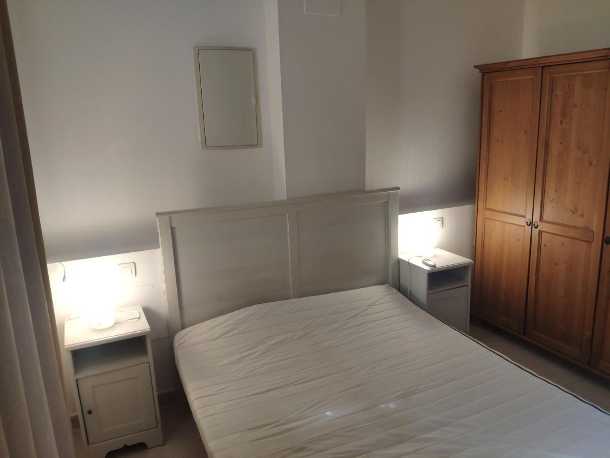 L4 Apartment ซานติปอนเซ ภายนอก รูปภาพ